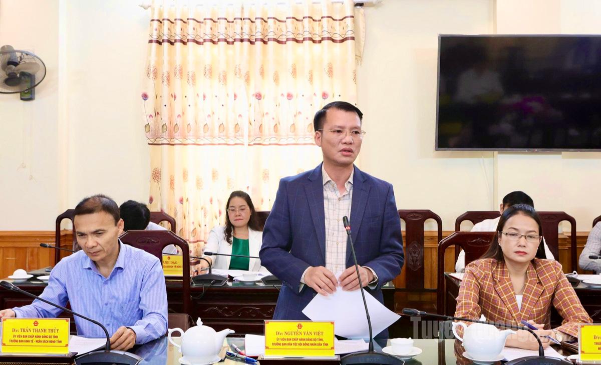 ថ្នាក់ដឹកនាំគណៈកម្មាធិការជនជាតិនៃក្រុមប្រឹក្សាប្រជាជនខេត្តបានថ្លែង។