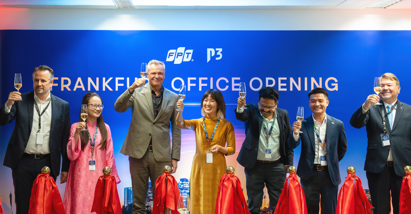 ការិយាល័យ Frankfurt របស់ FPT មានទីតាំងនៅ៖ 61 Mainzer Landstraße, 60329។