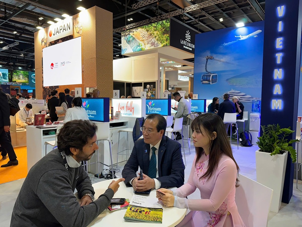 Du lịch Việt Nam hiện diện tại ngày hội du lịch lớn nhất thế giới - Ảnh 4.