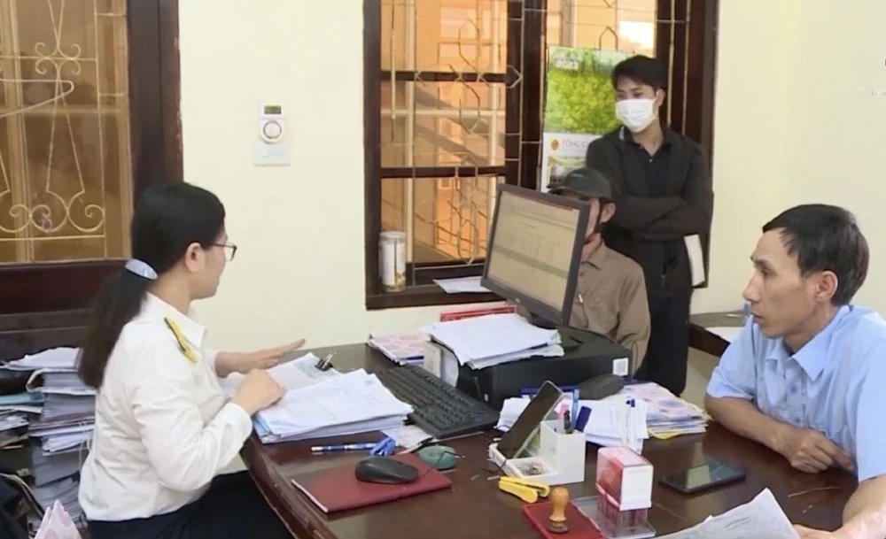 Thanh Hóa tăng tốc hỗ trợ người dân chuyển đổi phương thức kê khai thuế