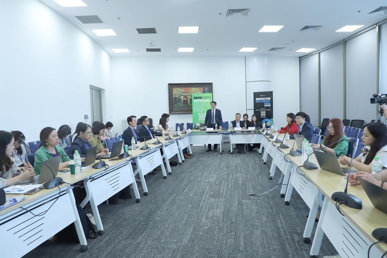 SEMIEXPO វៀតណាមឆ្នាំ 2025៖ ការលើកកម្ពស់សេចក្តីប្រាថ្នារបស់ semiconductor - រូបថត ១. SEMIEXPO Việt Nam 2025: Thúc đẩy khát vọng bán dẫn- Ảnh 1.