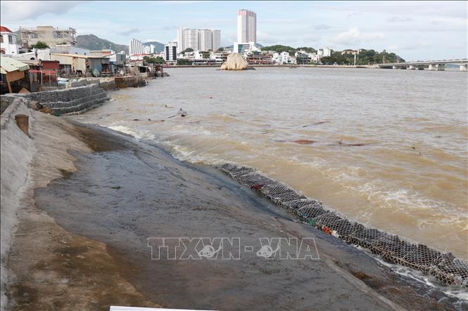 ຄຳບັນຍາຍຮູບ