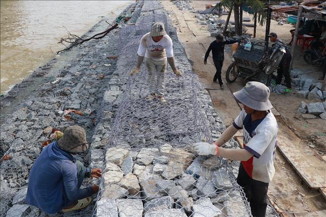 ຄຳບັນຍາຍຮູບ