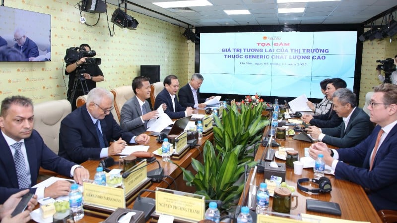 Delegáti účastnící se semináře.