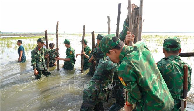 ຄຳບັນຍາຍຮູບພາບ