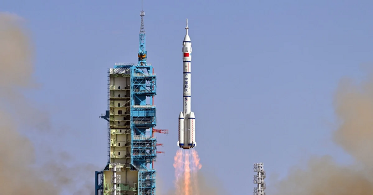 China's Shenzhou-20 spacecraft is suspected of colliding with space ...