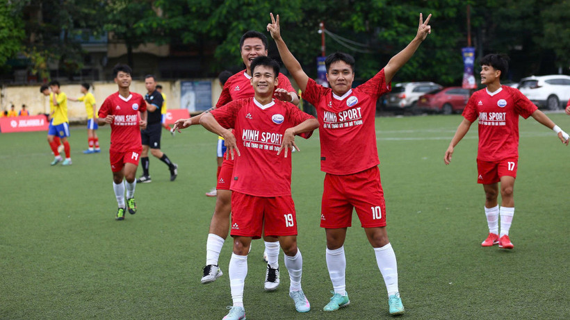 និស្សិតទូទាំងប្រទេសប្រកួតប្រជែងក្នុងបរិយាកាសប្រកួតប្រជែងប្រកបដោយវិជ្ជាជីវៈ និងទំនើប។