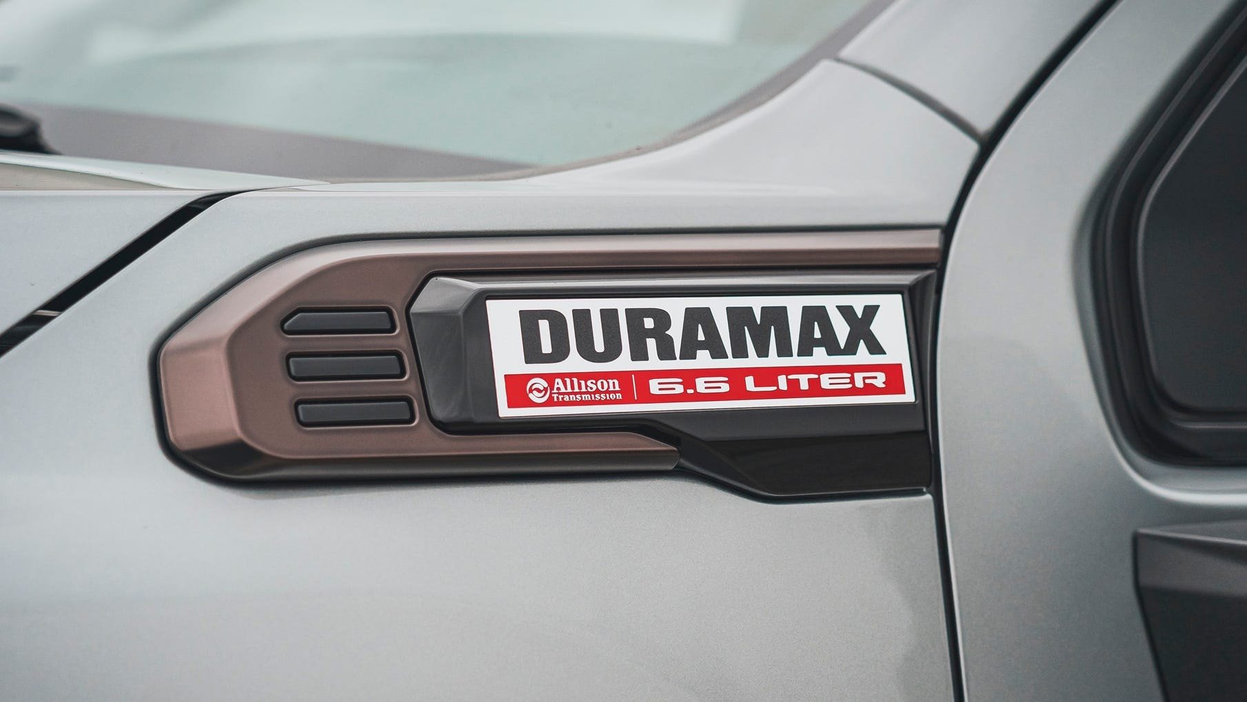 2024 gmc sierra 2500hd at4x aev