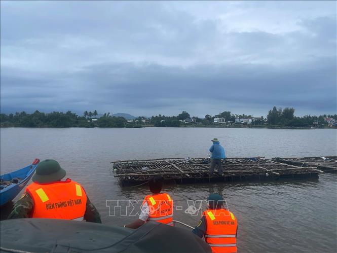 ছবির ক্যাপশন