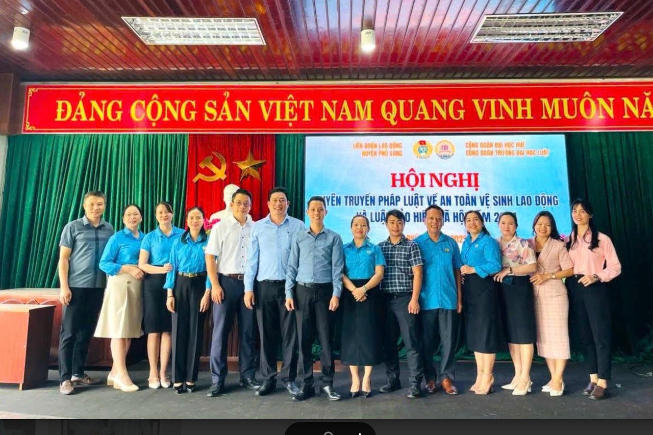 În semestrul 2025-2030, Sindicatul Școlii va continua să îmbunătățească capacitatea personalului sindical, să construiască o organizație sindicală din ce în ce mai puternică și să contribuie la dezvoltarea generală a Școlii.