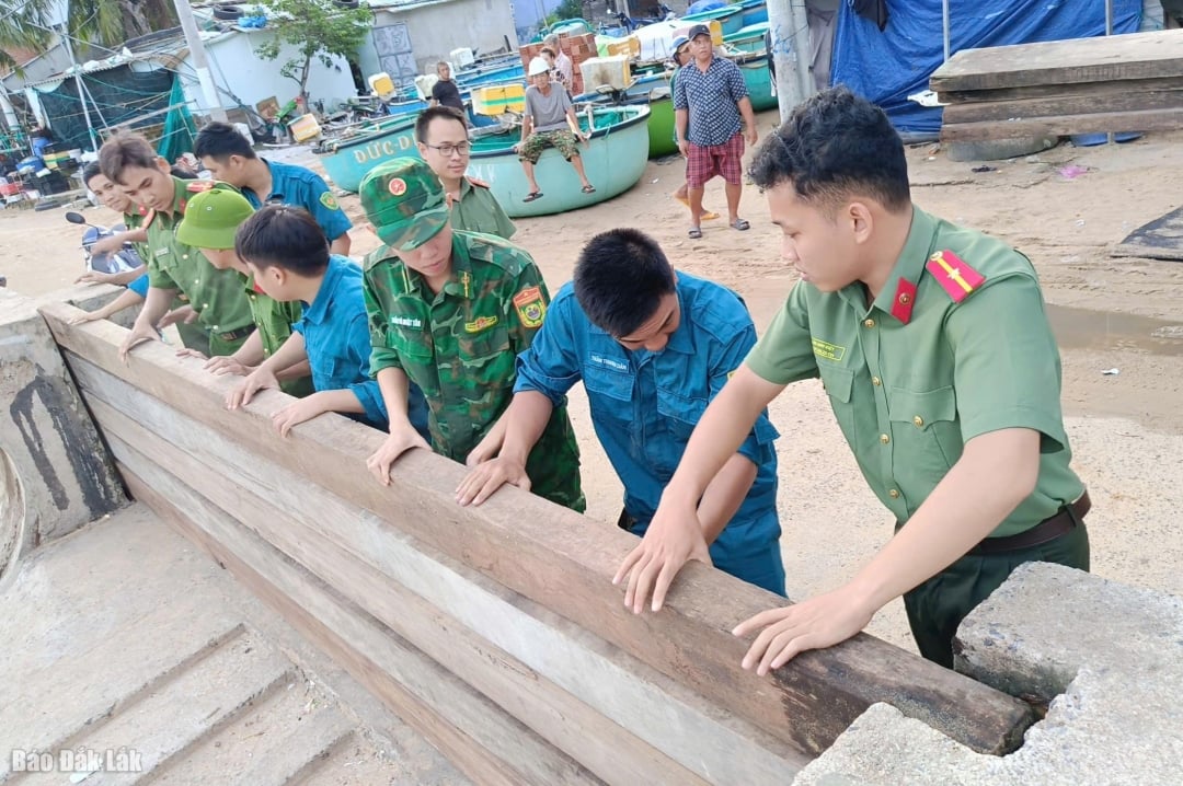 Xuan Loc Commune authorities have identified ensuring people's safety as their top priority. Photo: Contributor