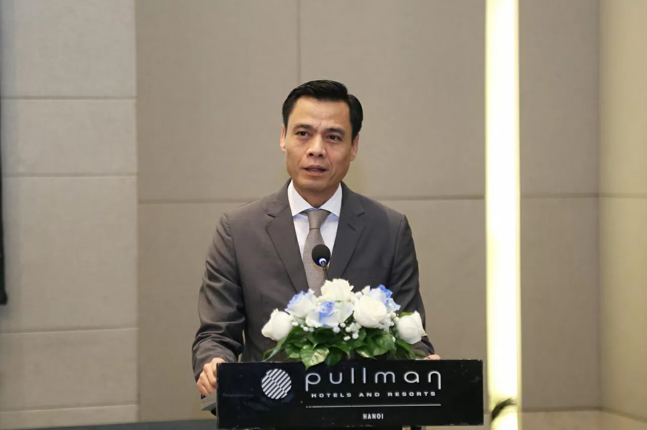 Viseminister Dang Hoang Giang håper at Japan-Vietnam vennskapsforening i Kansai-regionen vil fortsette å utvikle seg sterkere. (Foto: Thanh Long) Thứ trưởng Đặng Hoàng Giang mong muốn Hội hữu nghị Nhật – Việt khu vực Kansai sẽ tiếp tục phát triển mạnh mẽ hơn nữa. (Ảnh: Thành Long)