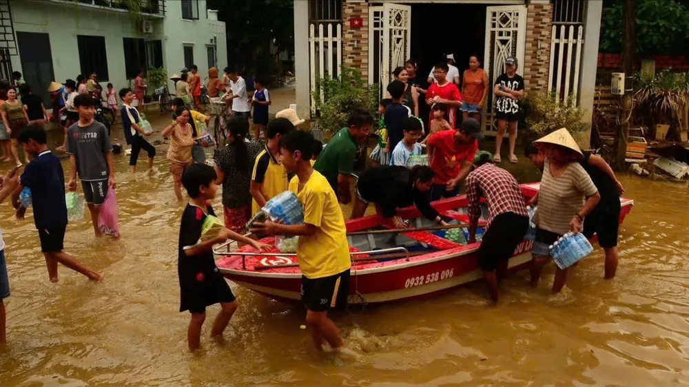 فريق الإنقاذ الصفري في كوانج نجاي جاهز للاستجابة للعاصفة رقم 13