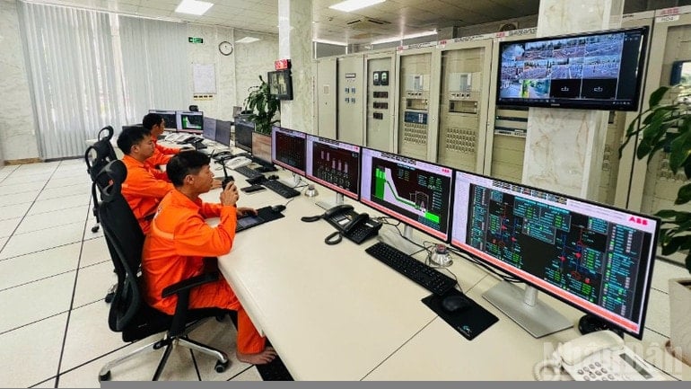 Operação da Usina Hidrelétrica de Buon Tua Sarh. ndo_br_img-0624-1663.jpg