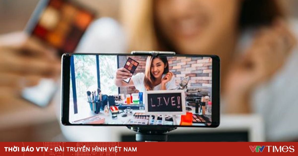 Bán hàng livestream không được gian dối, doanh nghiệp, KOL, KOC nói gì?