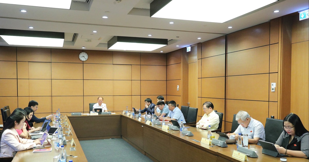 Bảo đảm kinh phí để bảo vệ đất hiếm