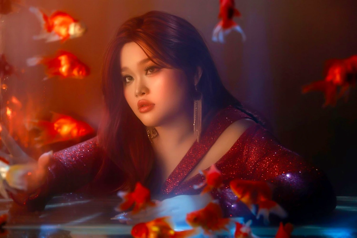 বিচ নোগকের সঙ্গীতের ১০ বছর