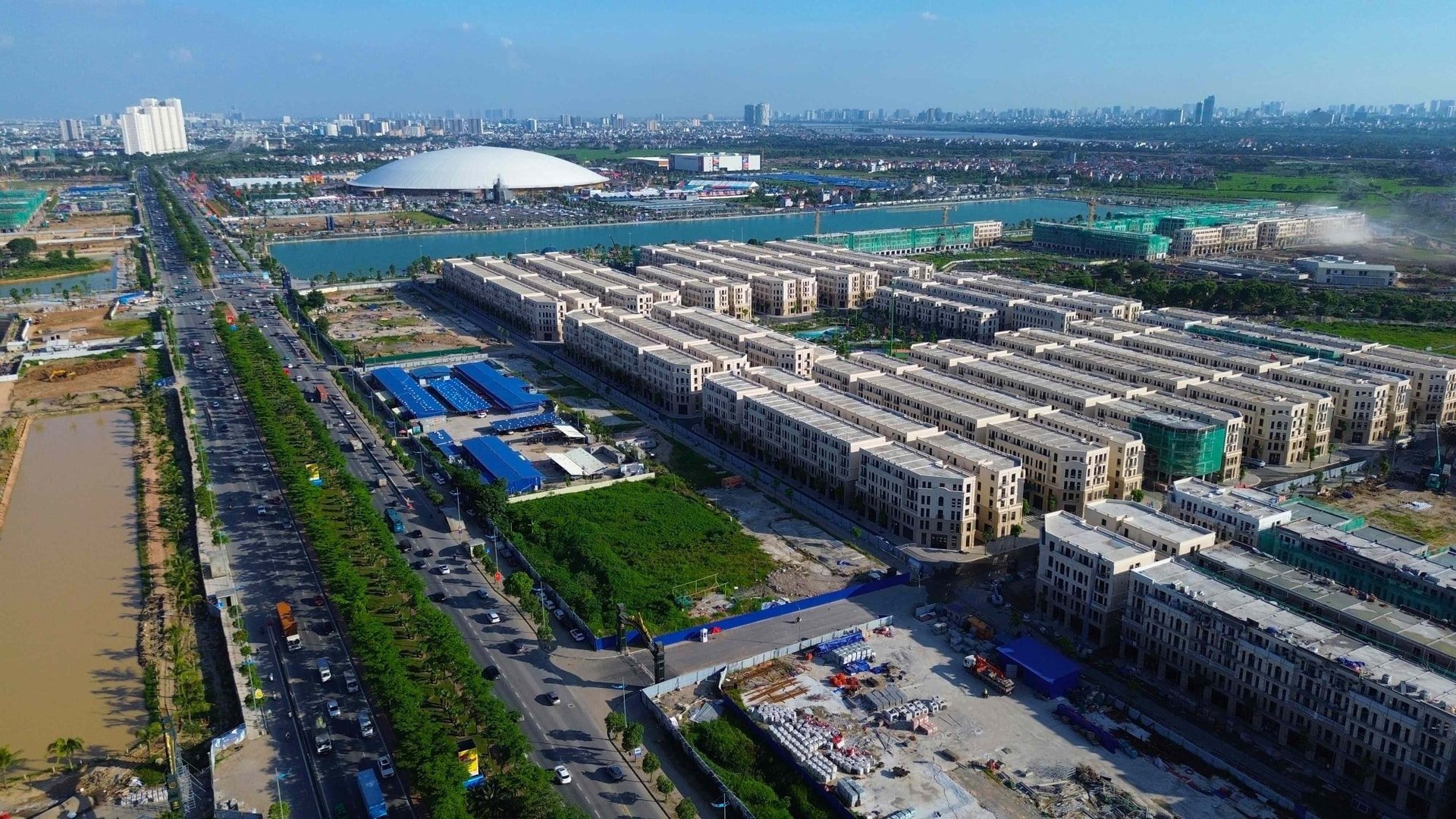 Oczekuje się, że obszar ten będzie punktem początkowym linii kolei dużych prędkości w Dong Anh w Hanoi.