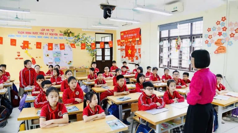 ຄຳບັນຍາຍຮູບ