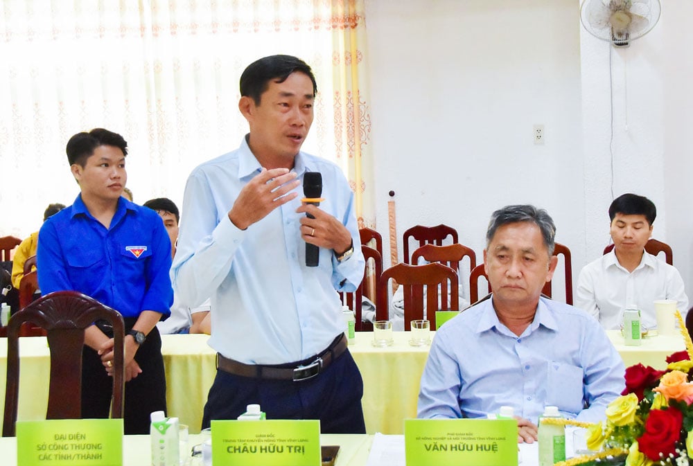 Herr Chau Huu Tri - chef för Vinh Long-provinsens jordbruksförlängningscenter, sa att det är nödvändigt att förnya sig och diversifiera värdet av kokosnötsindustrin.