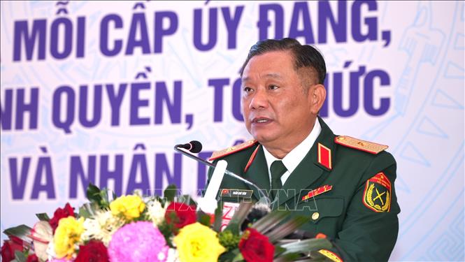 Подпись к фотографии