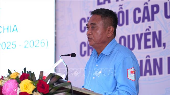 Подпись к фотографии