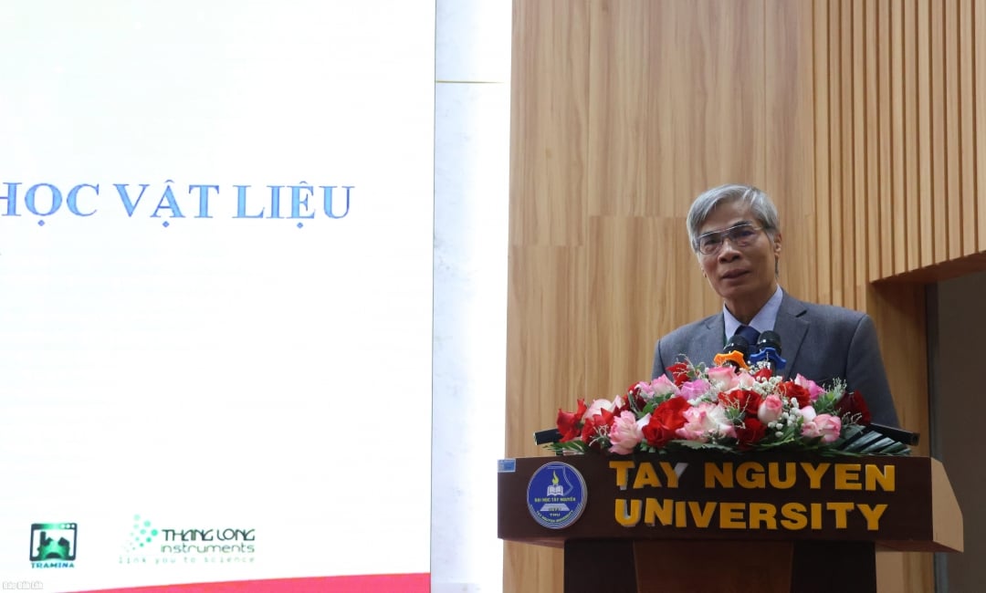 សាស្ត្រាចារ្យរង