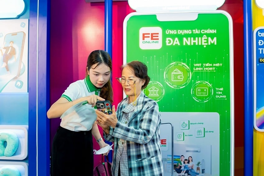 اعتبار FE - 15 سال افتخار، حمایت از میلیونها رویا FE CREDIT – 15 năm tự hào, tiếp sức triệu ước mơ