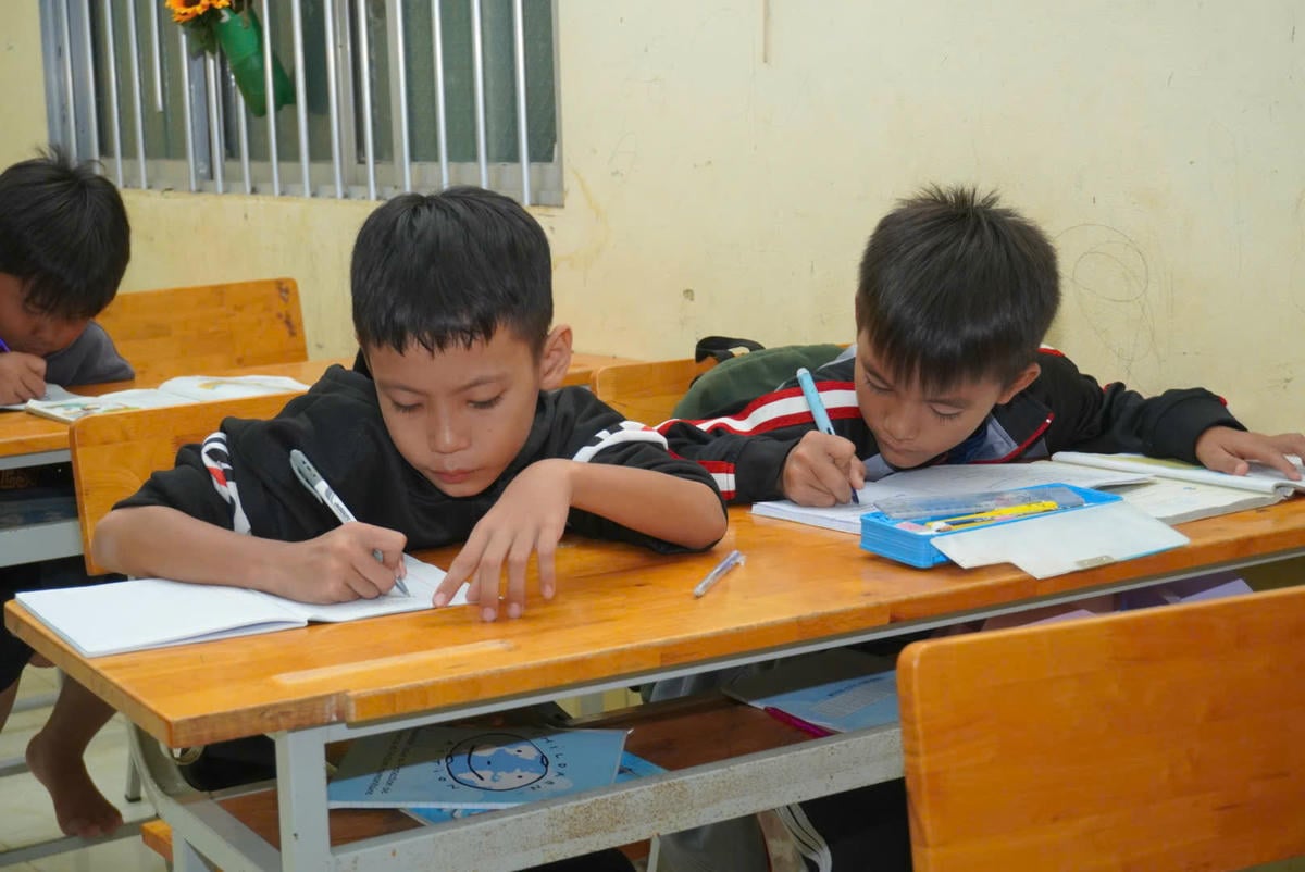 שלבו ידיים למיגור האנאלפביתיות באזורי הגבול