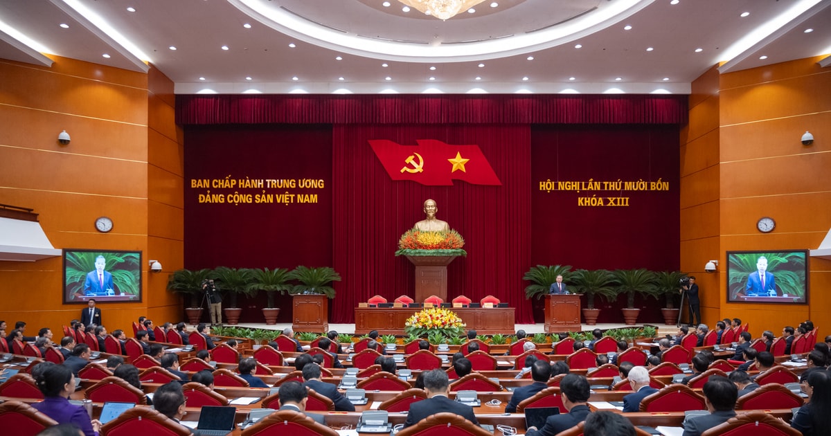 Thông cáo báo chí về ngày làm việc thứ hai và bế mạc Hội nghị Trung ương 14 khóa XIII