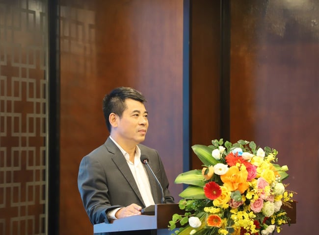 A Kulturális, Sport- és Turisztikai Minisztérium 2025-ben konferenciát szervezett a társadalomra nagy hatással lévő politikák jogi dokumentumok kidolgozása során történő kommunikációjáról - 2. kép. Bộ VHTTDL tổ chức Hội nghị truyền thông chính sách có tác động lớn đến xã hội trong xây dựng văn bản quy phạm pháp luật năm 2025 - Ảnh 2.