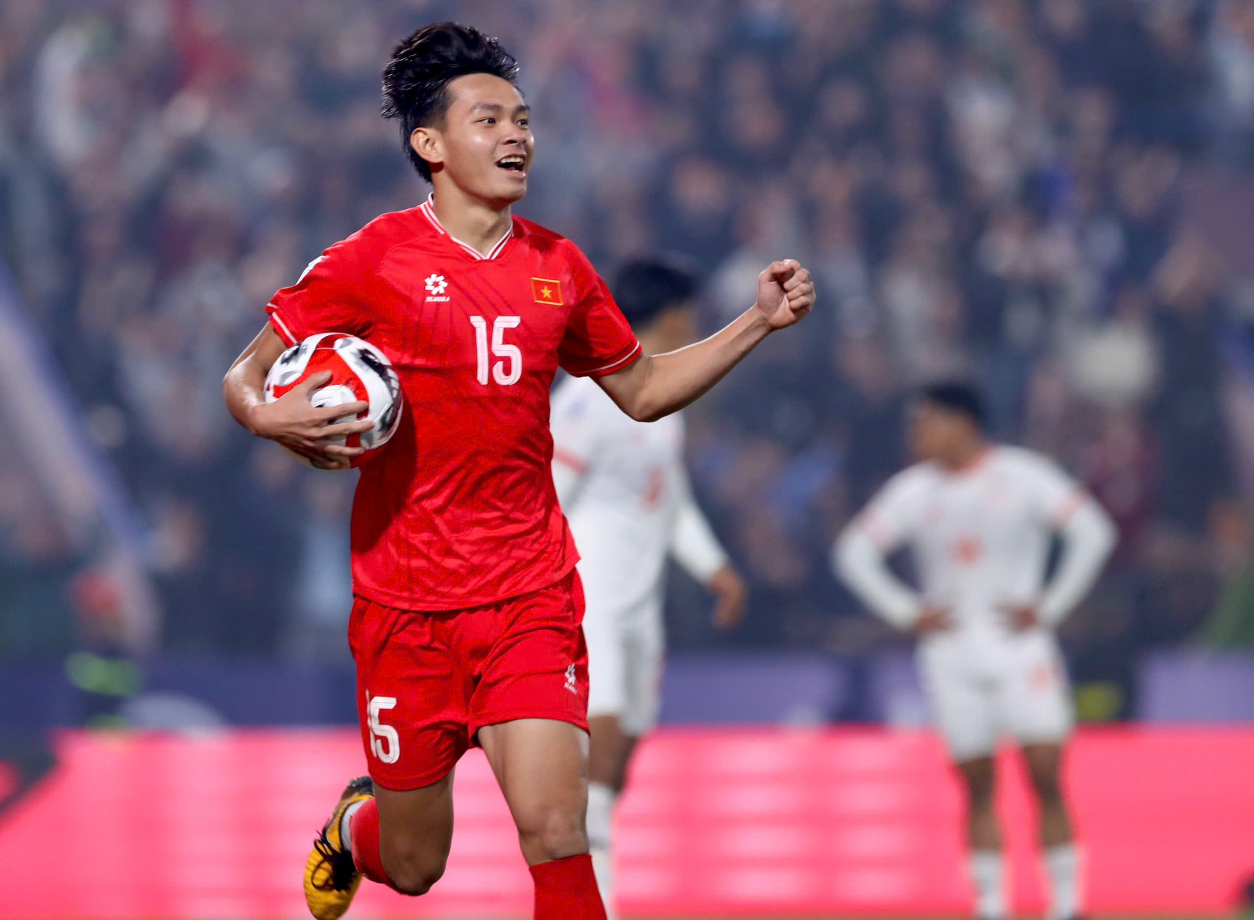 Danh sách U.23 Việt Nam mới nhất: Bùi Vĩ Hào trở lại, có cầu thủ cao 1,95 m- Ảnh 3.