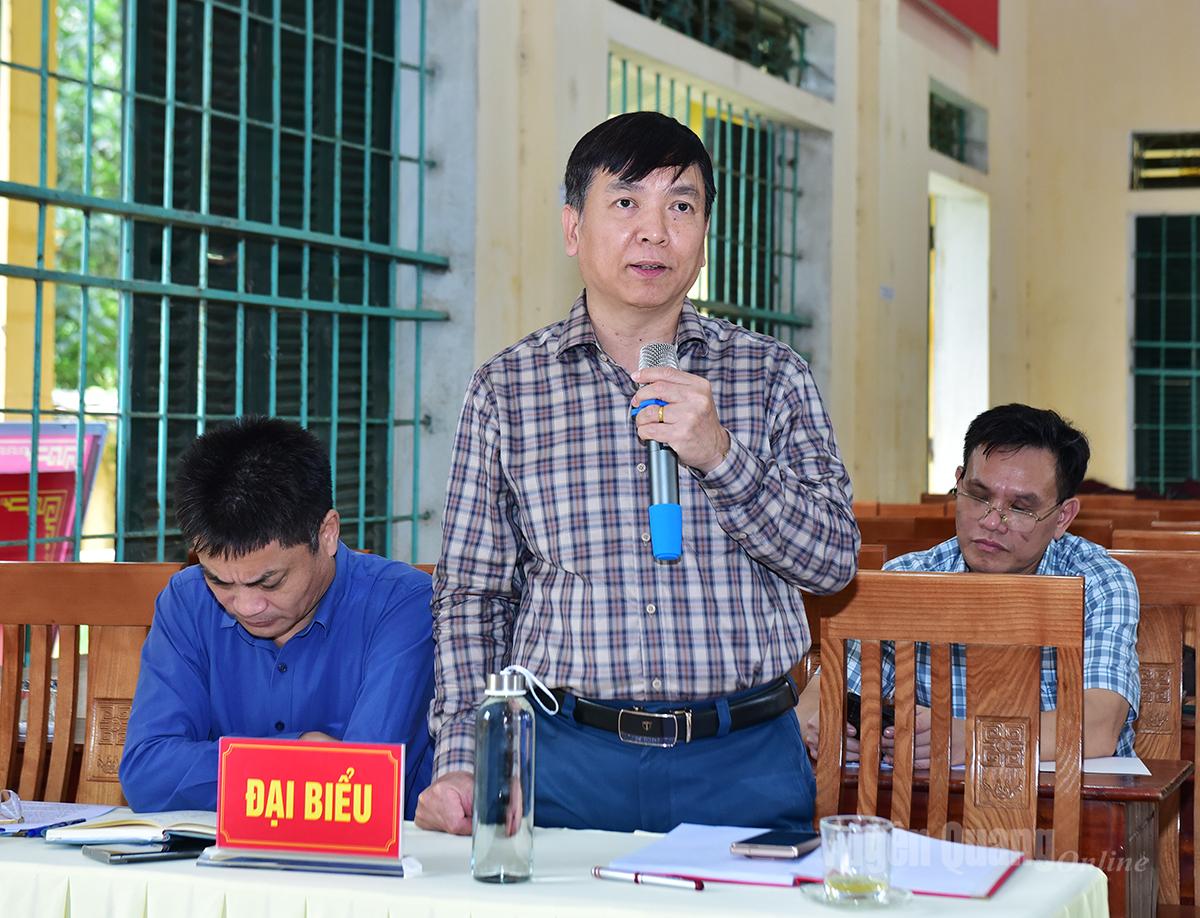 Health Department leaders spoke at the meeting.