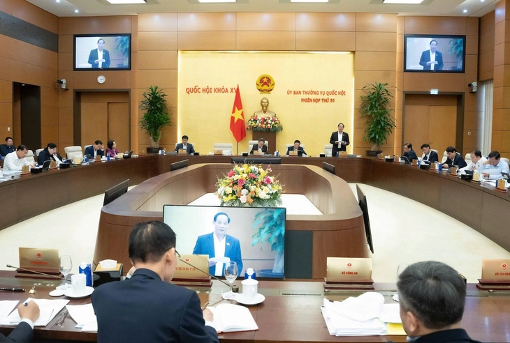 កិច្ចការបរទេស - រូបថត ២.