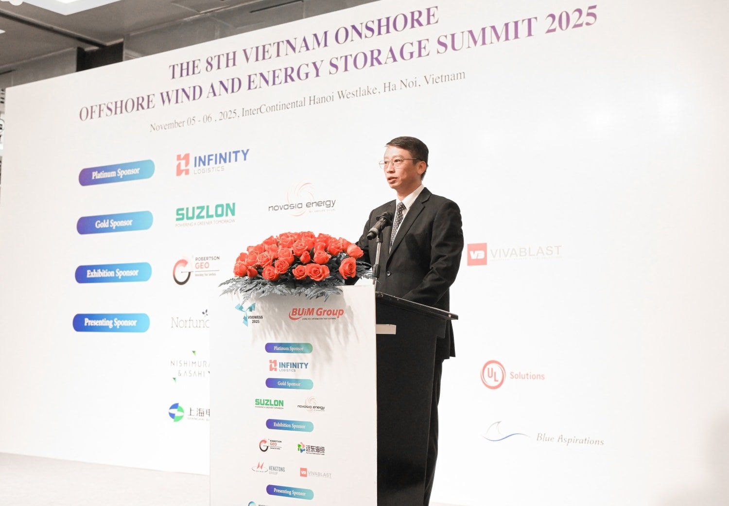 Petrovietnam își confirmă rolul de pionier în dezvoltarea energiei eoliene offshore în Vietnam - Foto 2. Petrovietnam khẳng định vai trò tiên phong trong phát triển điện gió ngoài khơi Việt Nam - Ảnh 2.