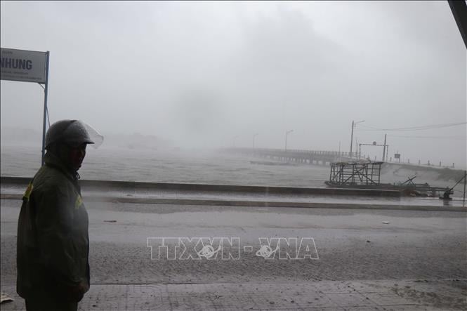 ຄຳບັນຍາຍຮູບພາບ