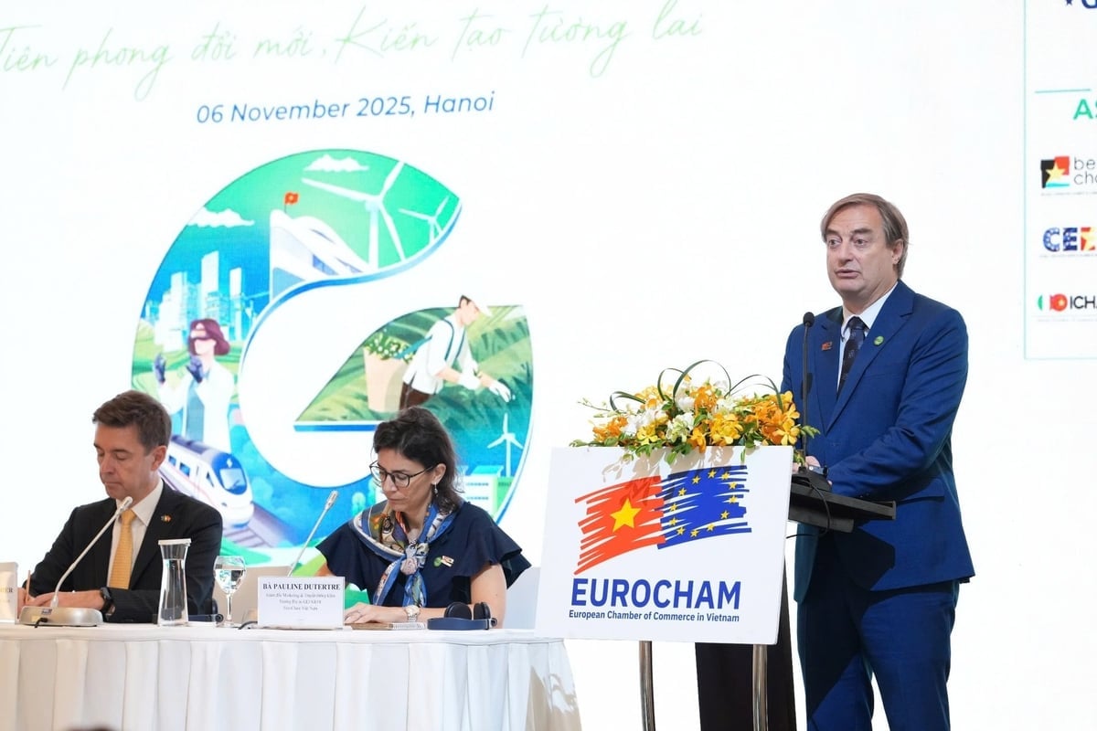 Předseda EuroChamu Bruno Jaspaert. Foto: EuroCham. Chủ tịch EuroCham Bruno Jaspaert. Ảnh: EuroCham.