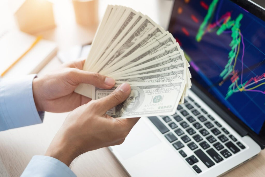 Como comprovar a origem lícita dos fundos de investimento EB-5 em 2025