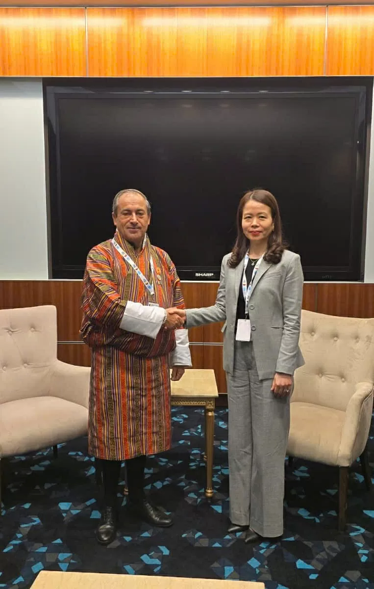 Biträdande utrikesminister Nguyen Minh Hang: Vietnam värdesätter mångfacetterat samarbete med Gulfstaterna Thứ trưởng Ngoại giao Nguyễn Minh Hằng: Việt Nam coi trọng quan hệ hợp tác nhiều mặt với các nước vùng Vịnh