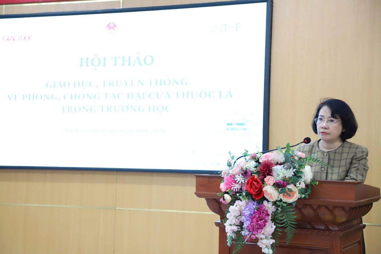 MSc. Dr. Phan Thi Hai - adjunct-directeur van het Tobacco Harm Prevention Fund - hoopt de samenwerking met het Ministerie van Onderwijs en Opleiding en relevante instanties voort te zetten om de communicatie over de schadelijke effecten van tabak uit te breiden.