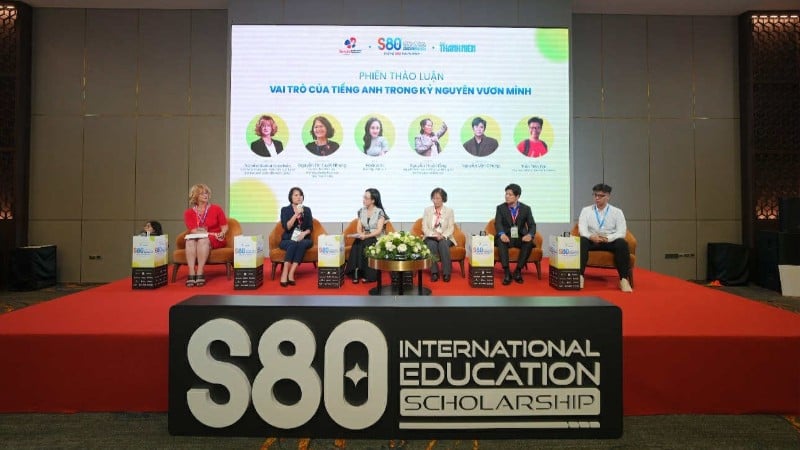 Delegates participated in the discussion 