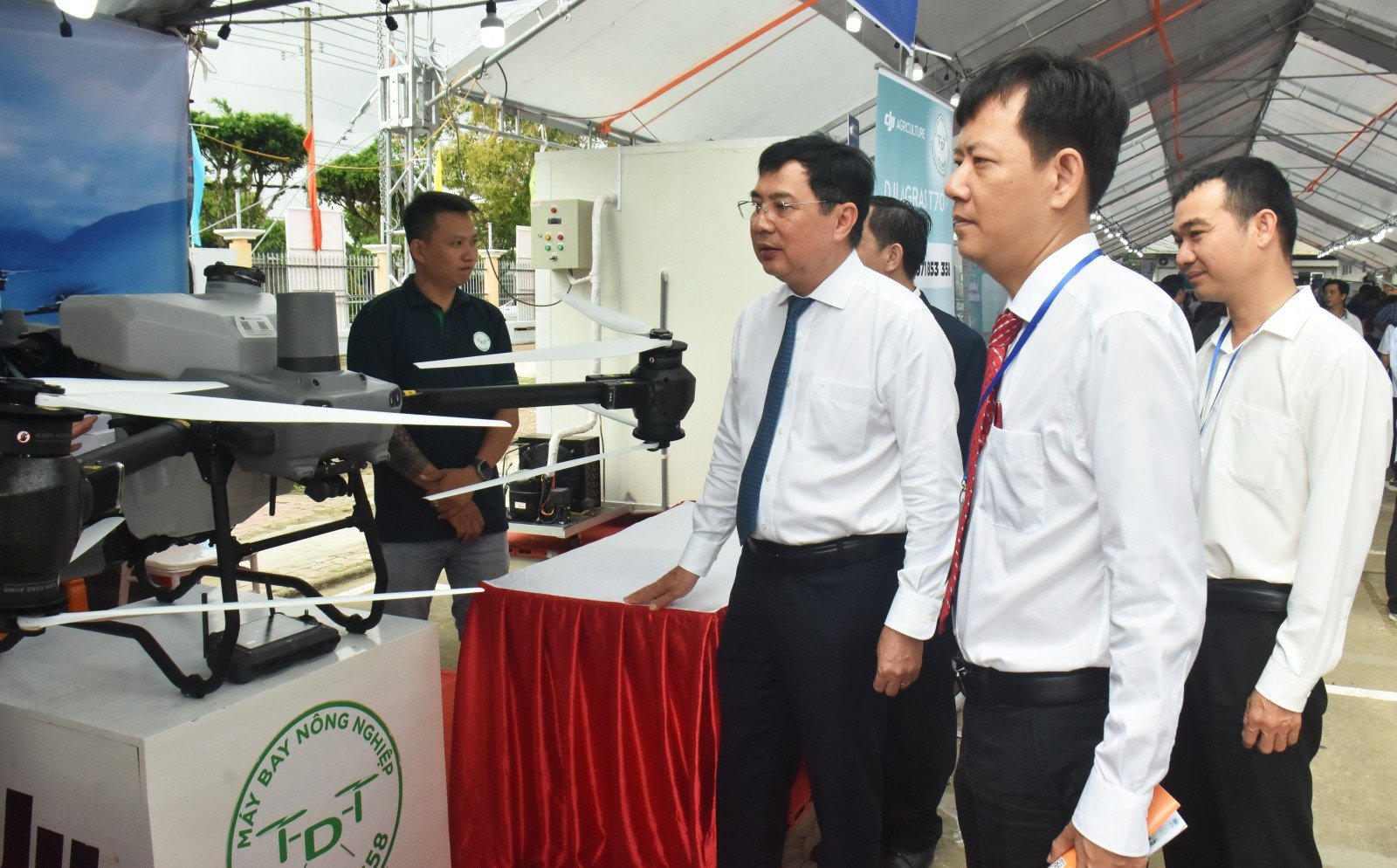 Tillämpning av vetenskap och teknik inom industrier och områden