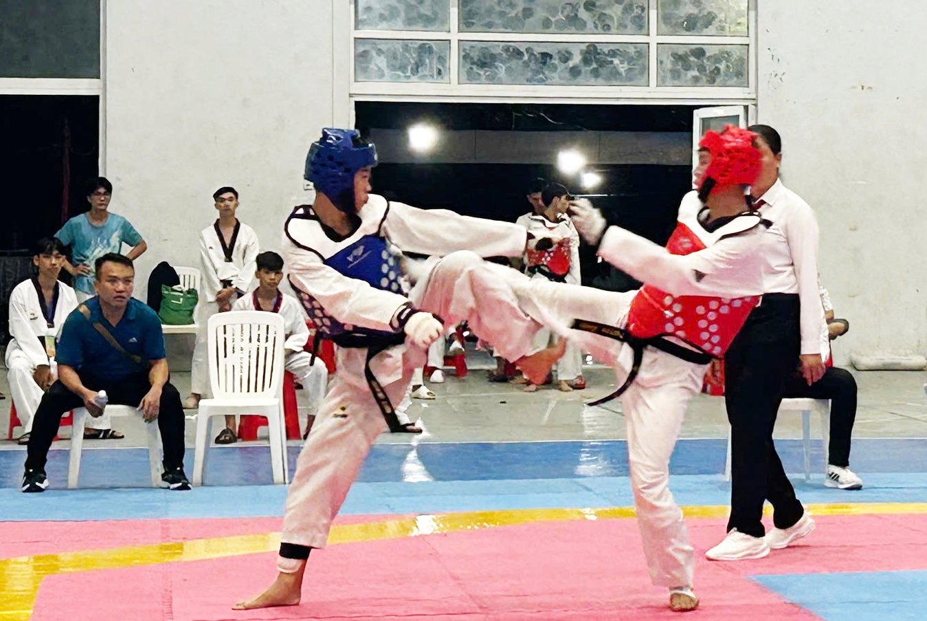 ຄວາມປະທັບໃຈຂອງການແຂ່ງຂັນເຕະບານ Taekwondo Club