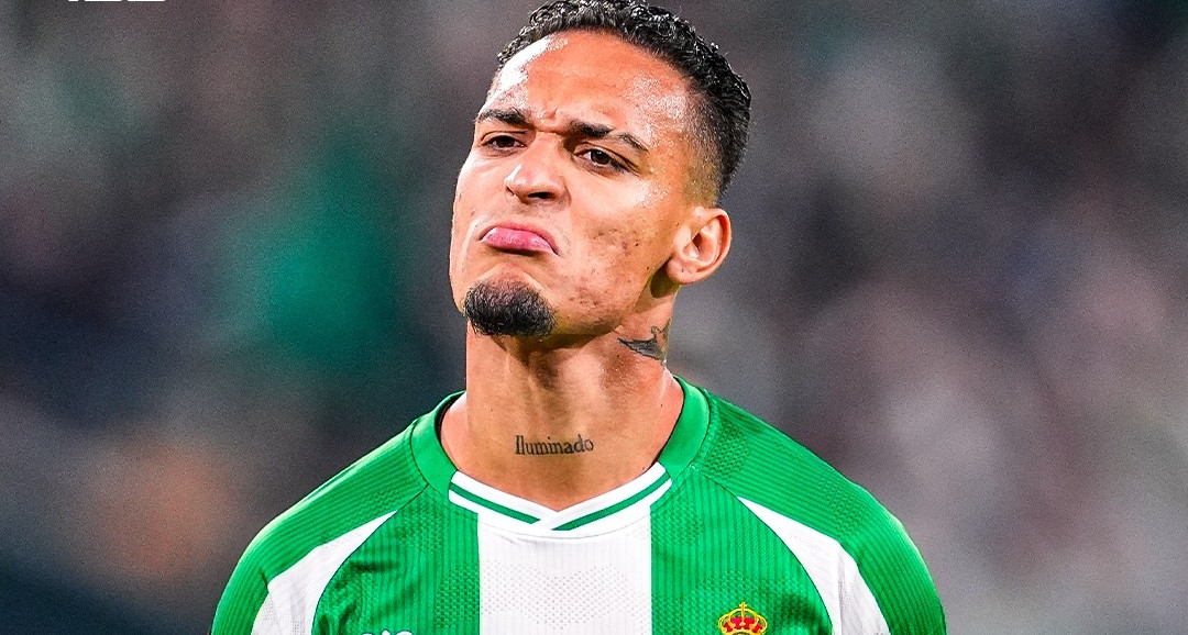 Antony giúp Betis thắng trận, Aston Villa và Roma cùng có 3 điểm