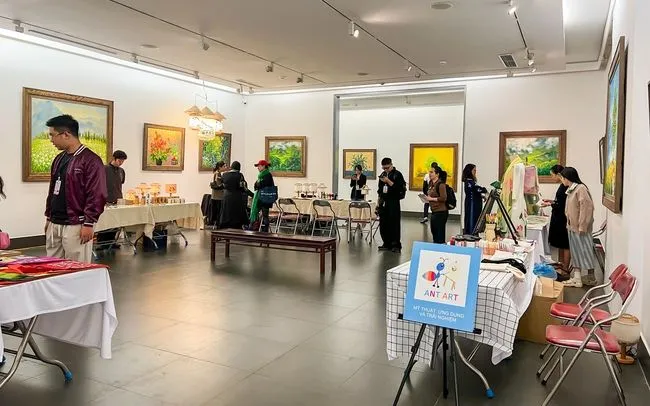 Applied Arts Experience Space Không gian trải nghiệm Mỹ thuật ứng dụng