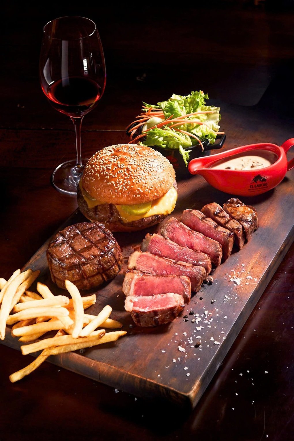 5 najlepszych europejskich restauracji serwujących pyszne dania, które przyciągają gości w okolicy Hoan Kiem - 8