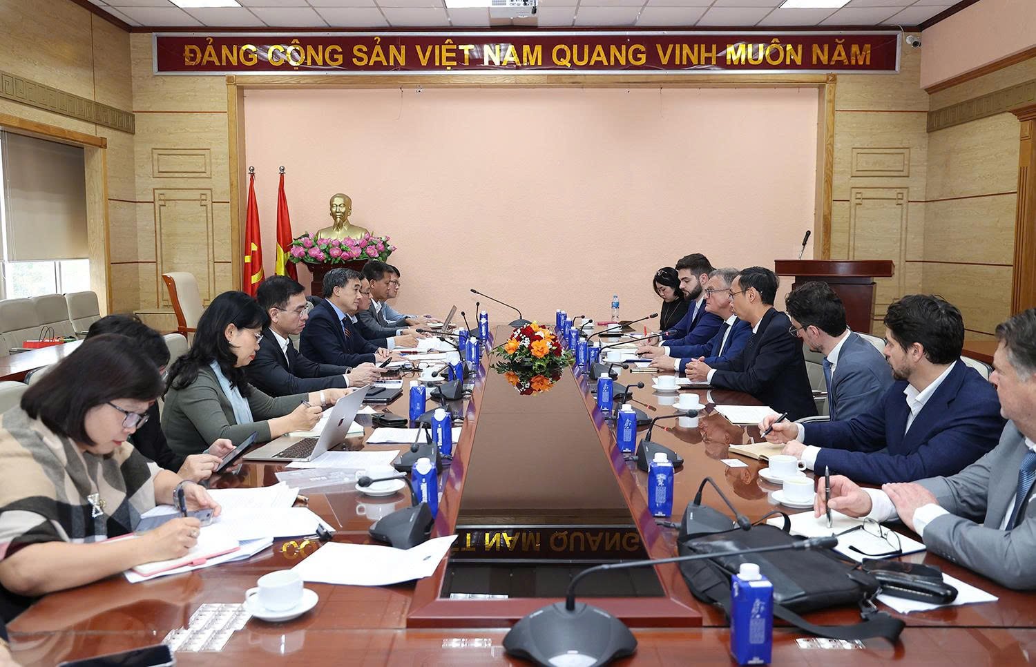 Thứ trưởng Trần Văn Thuấn làm việc với đoàn công tác Bộ Châu Âu và Ngoại giao Pháp- Ảnh 6.