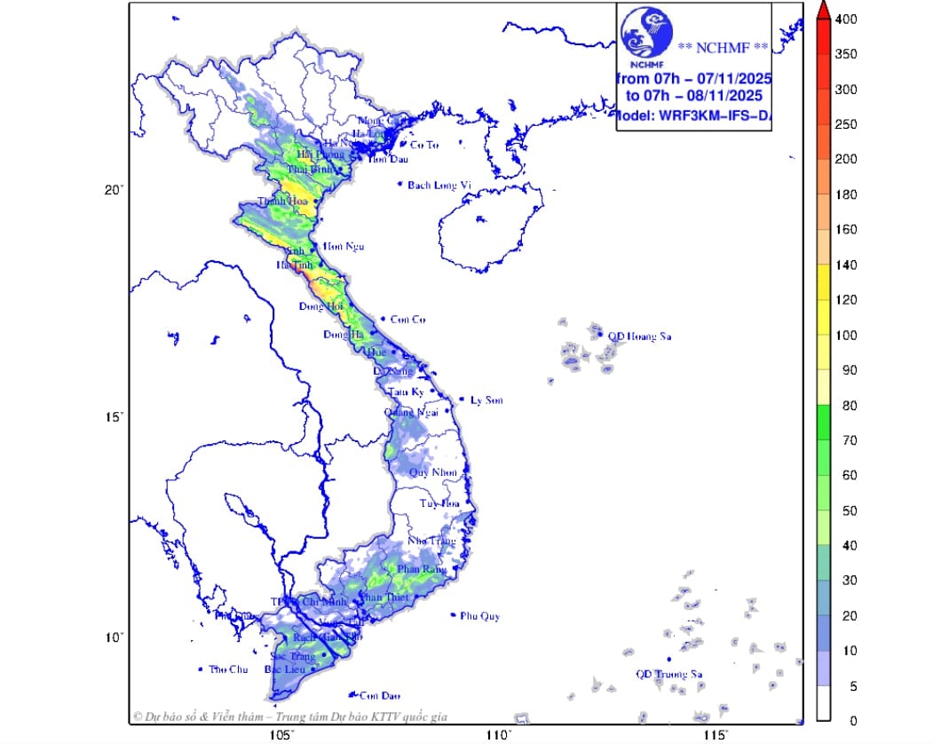 폭풍 후 비구름대가 북쪽으로 이동하여 탄호아성에서 꽝찌성 북부에 이르는 지역에 비가 내릴 것으로 예상됩니다. 사진: NCHMF Dự báo vùng mưa sau bão dịch chuyển lên phía bắc gây mưa cho các tỉnh từ Thanh Hóa đến bắc Quảng Trị. Ảnh: NCHMF.