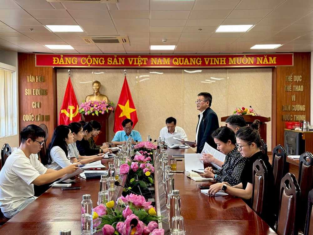 Cục Du lịch Quốc gia Việt Nam làm việc với tỉnh Quảng Ninh về đẩy mạnh cải cách hành chính, chuyển đổi số trong lĩnh vực du lịch - Ảnh 2.