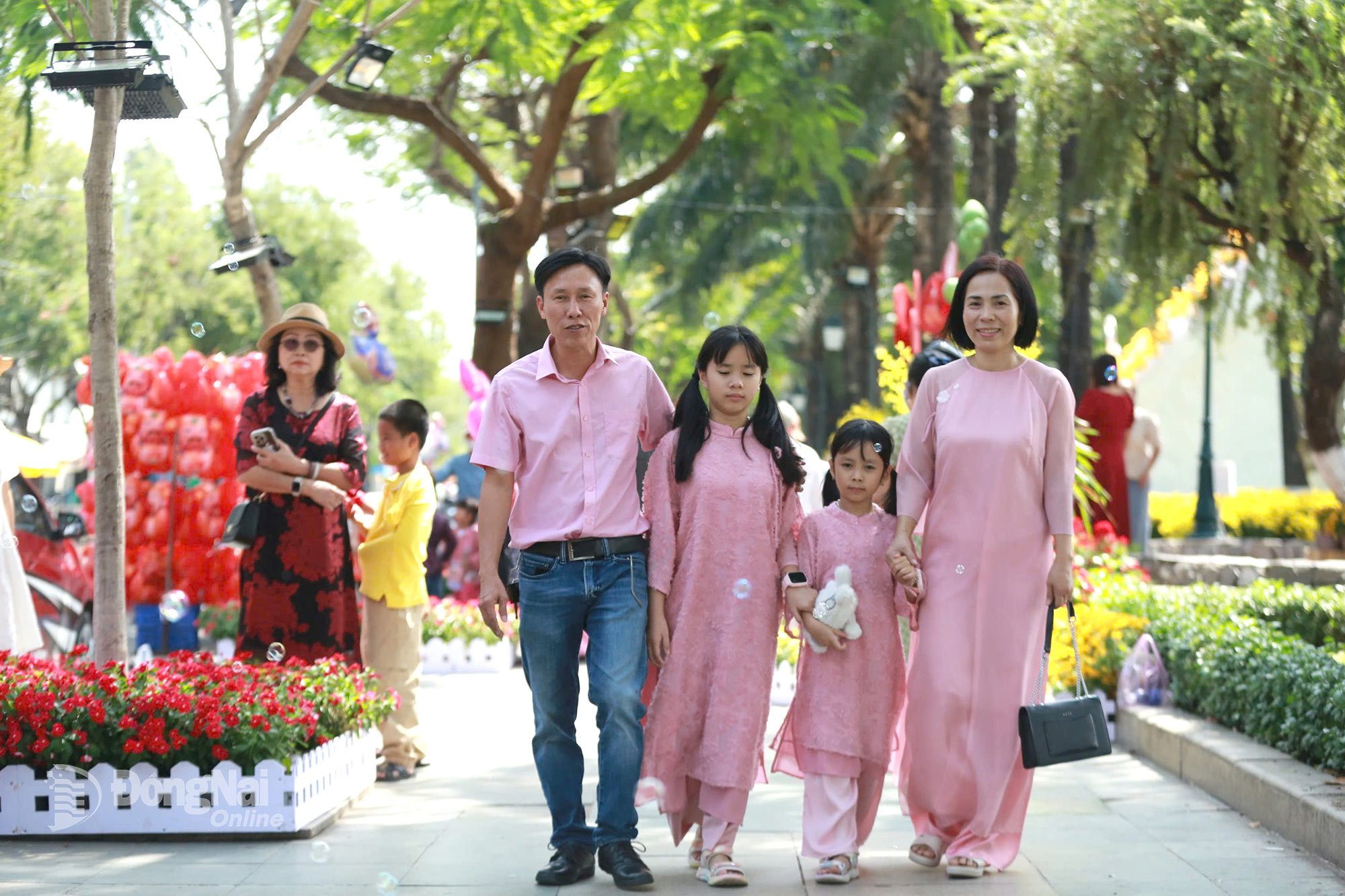 जनमत का आकलन है कि जनसंख्या कानून के मसौदे में कई नीतियाँ